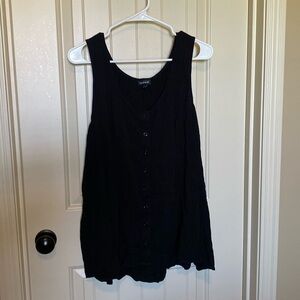 Torrid button up tank top size 3